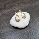  Brinco Gota Vazada Ouro Amarelo 18K Brinco Gota 