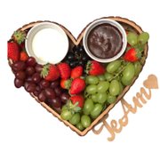 Coração de chocolate e frutas para Namorados