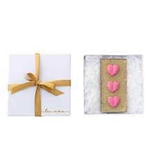 Chocolate ao Leite com Corações de Diamante