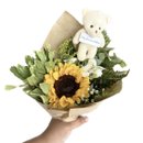 Buquê Girassol e Urso Personalizado